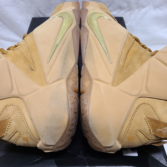 Lebron 12 Wheat - Picture 7 of 14